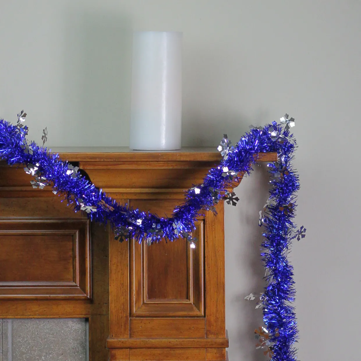 50' Lavish Blue and Silver Snowflakes Christmas Tinsel Garland - Unlit