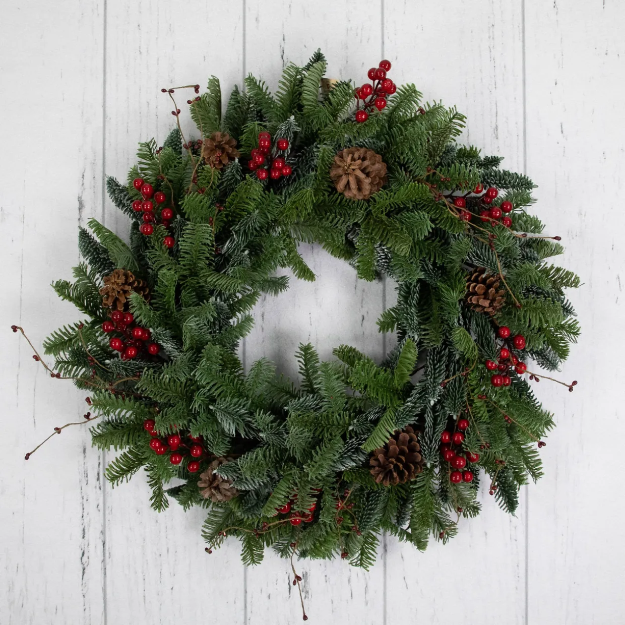 30'' Red Berries and Pine Cones Christmas Wreath, Unlit