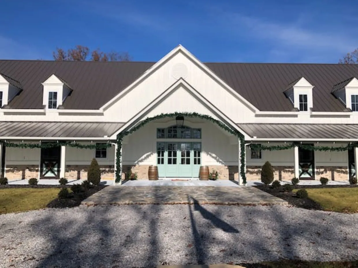 Buffalo Fir Commercial Length Artificial Christmas Garland - 25' x 20" - Unlit