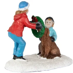 Children with Dog and Wreath Christmas Village Display Piece - 6