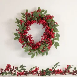 Lush Berry and Leaf Artificial Christmas Wreath, 18-Inch, Unlit