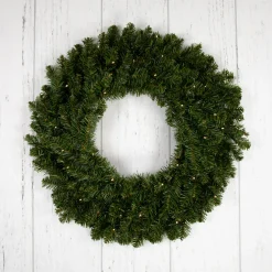 Pre-Lit Battery Operated Canadian Pine Christmas Wreath - 24