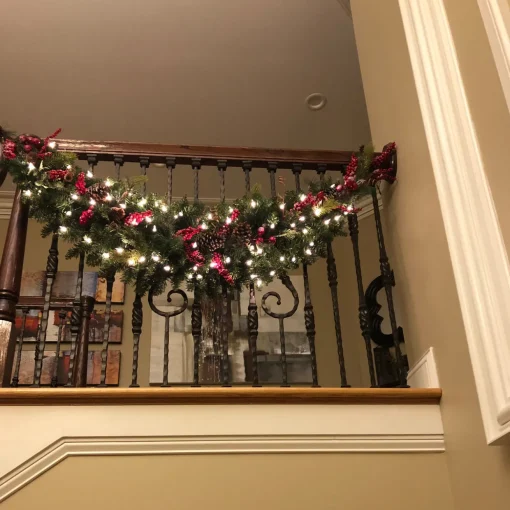 Pre-Lit Eastern Pine Artificial Christmas Swag - 60" - Clear Lights
