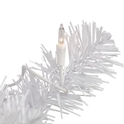 Pre-Lit Pine Artificial Christmas Wreath - 24