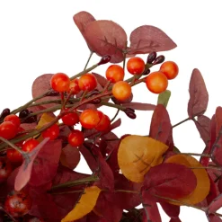 Red Berries Artificial Christmas Wreath - 24-Inch, Unlit