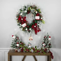 Snowmen and Icicles Pine Artificial Christmas Wreath - 40